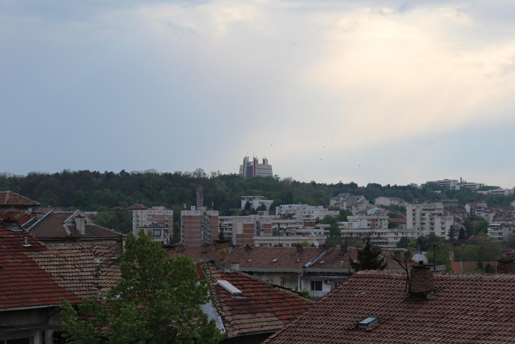 Studio Pleven Center Apartment Luaran gambar